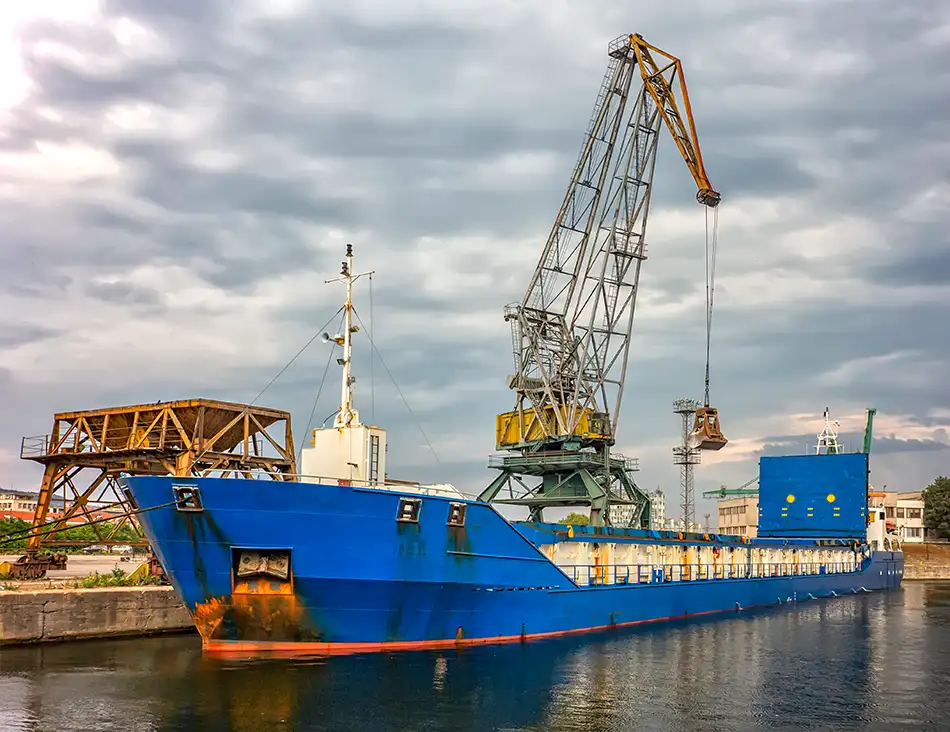 HALOG-GmbH-Schifffahrt-Hafenumschlag-Logistik-Stoffstrommanagement